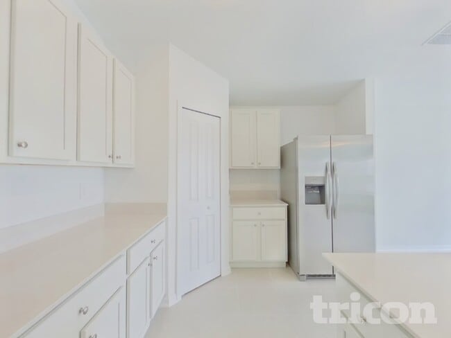 Building Photo - 4664 Yellow Elder Wy