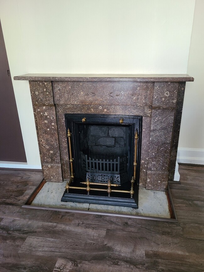 Foto del edificio - 116 S 6th St