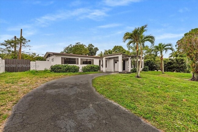 Foto del edificio - 4710 NW 12th St