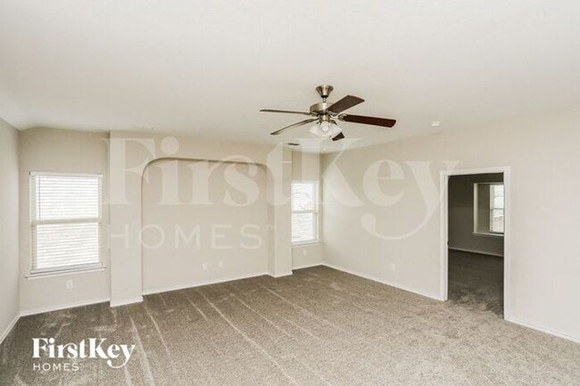 Building Photo - 5105 Glen Meadow Dr