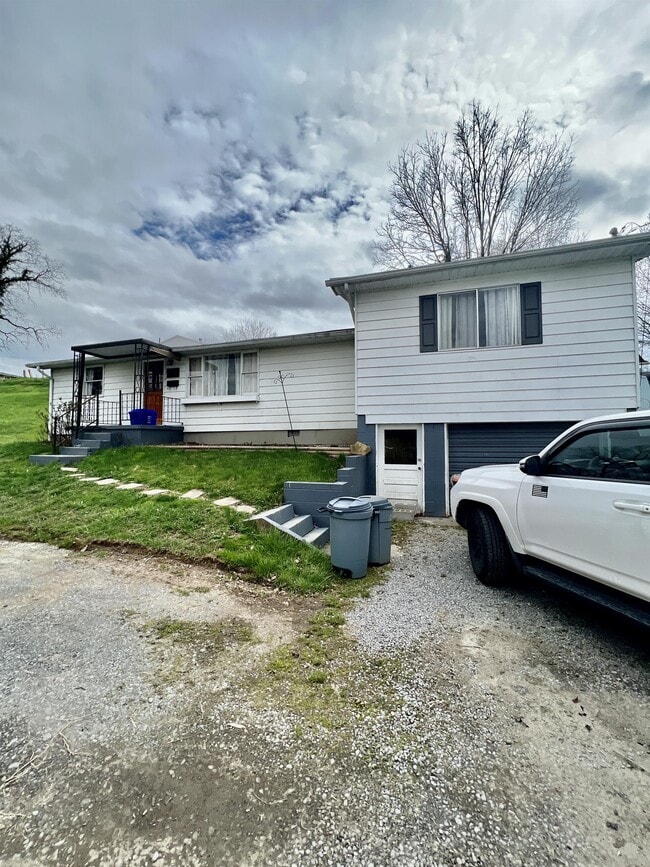 Building Photo - 151 Florida Ave