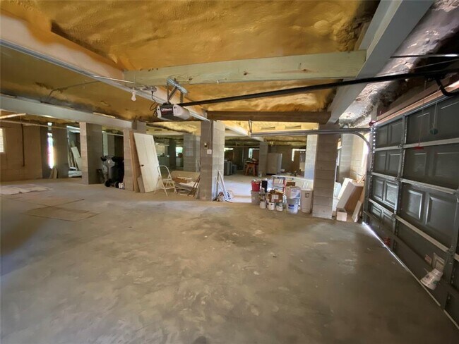Foto del edificio - 4318 Breakwood Dr