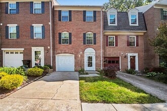 Building Photo - 6719 Sunset Woods Ct