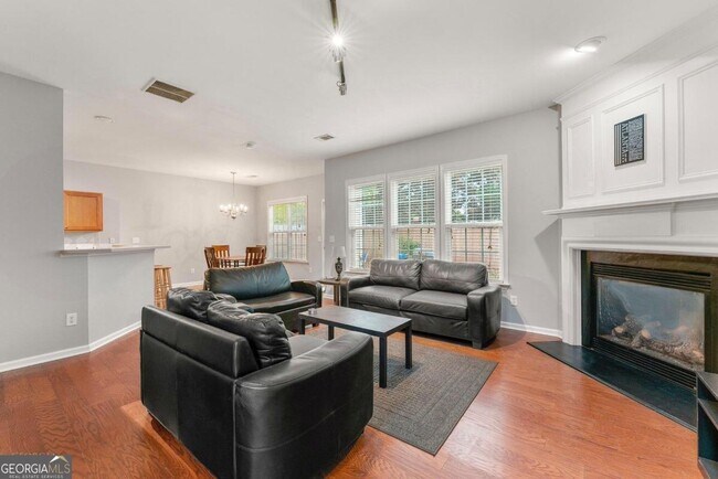 Foto del edificio - 3218 Saville St SW