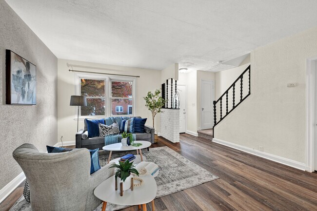 View from Kitchen/Dining to Livingroom - 104 Westowne Rd