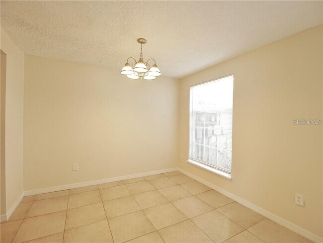 Building Photo - 3943 Dijon Dr