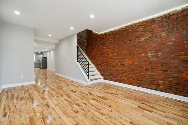 Building Photo - 2257 N Uber St