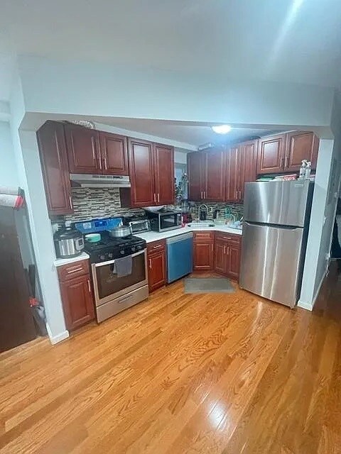 Foto del edificio - 4135 De Reimer Ave