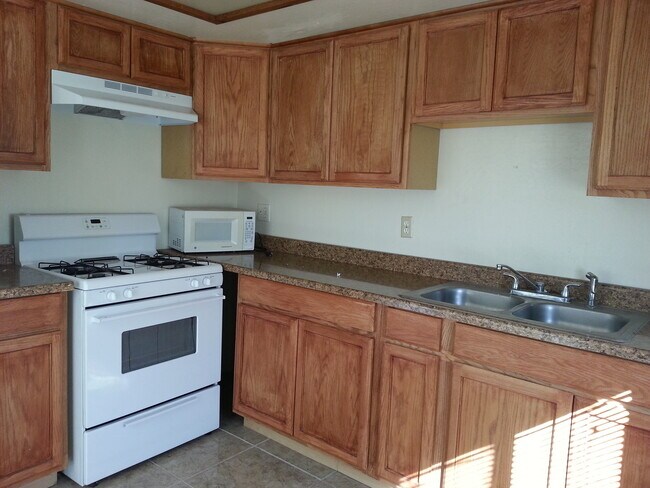 Foto del edificio - Brawley apartment for rent!
