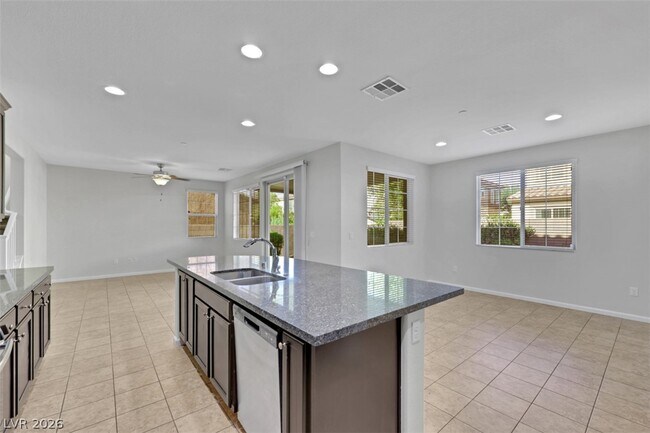 Foto del edificio - 2556 Sable Creek St