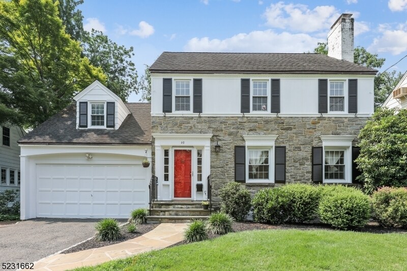 Foto principal - 40 Elmwood Pl