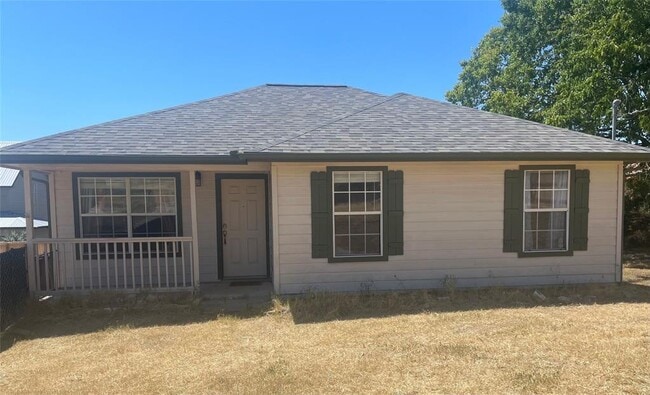 Building Photo - 930 Panorama Dr