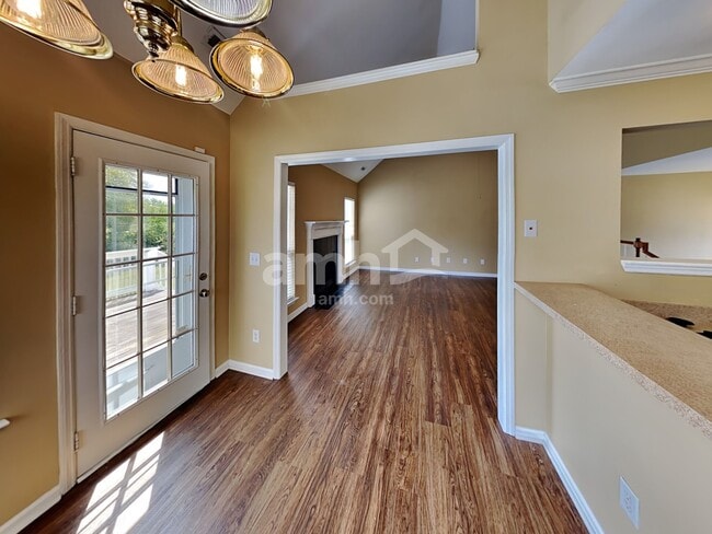 Foto del edificio - 1732 Shane Dr