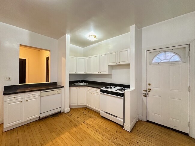 Foto del edificio - 1314 Oak Ave
