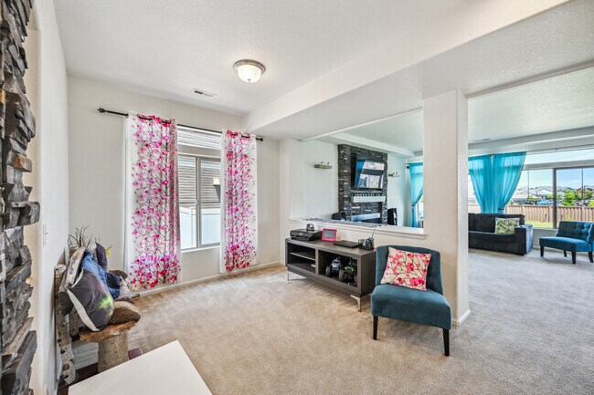 Foto del edificio - 18285 E 52nd Pl