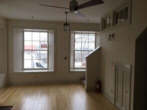 Building Photo - 166 Battery St