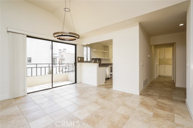 Building Photo - 3221 Francois Dr