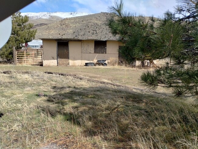 Building Photo - Bodie Road