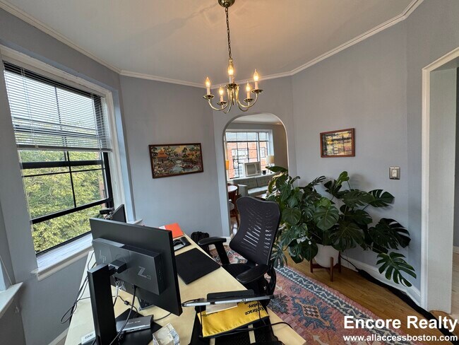 Foto del edificio - 91 Longwood Ave