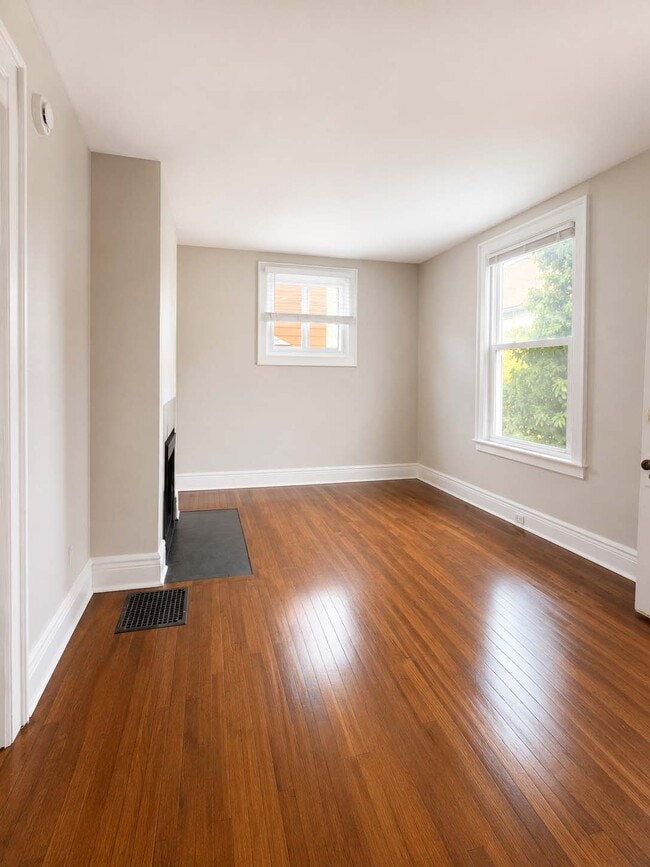 Building Photo - 24 Cleveburn Pl
