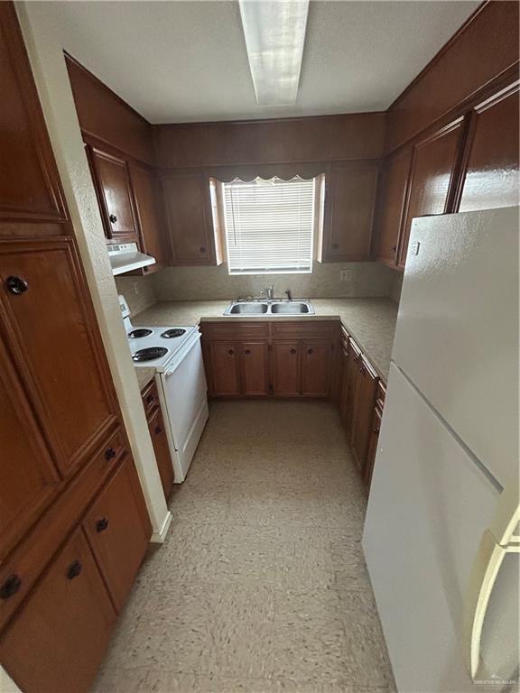 Building Photo - 512 Gastel Cir