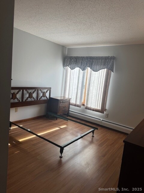 Foto del edificio - 24 Millbrook Ct