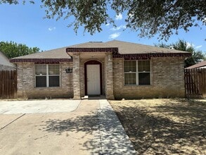 Building Photo - 3334 Aberdeen Loop