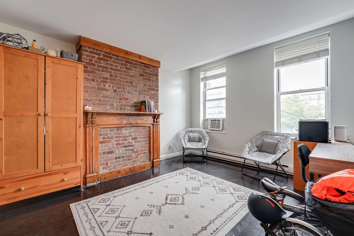 130 Adams St Unit 2, Hoboken, NJ 07030 Condo for Rent in Hoboken, NJ