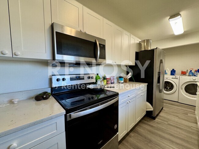 Building Photo - Charming 3 Bed 1 Bath home in Lakewood.