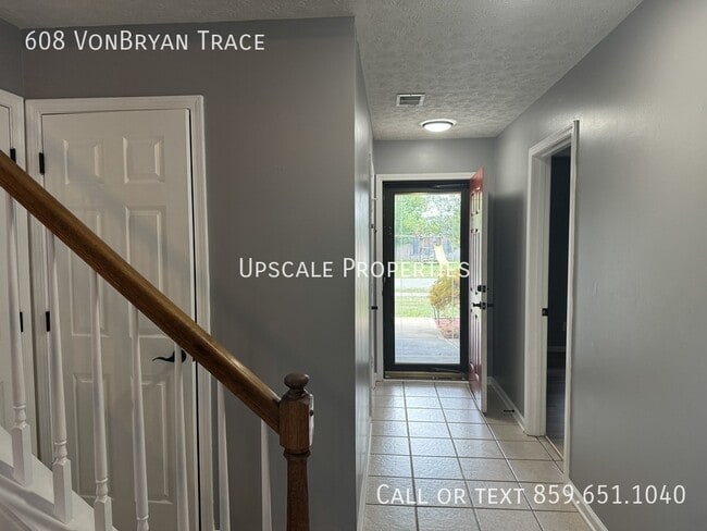 Foto del edificio - 608 Vonbryan Trace