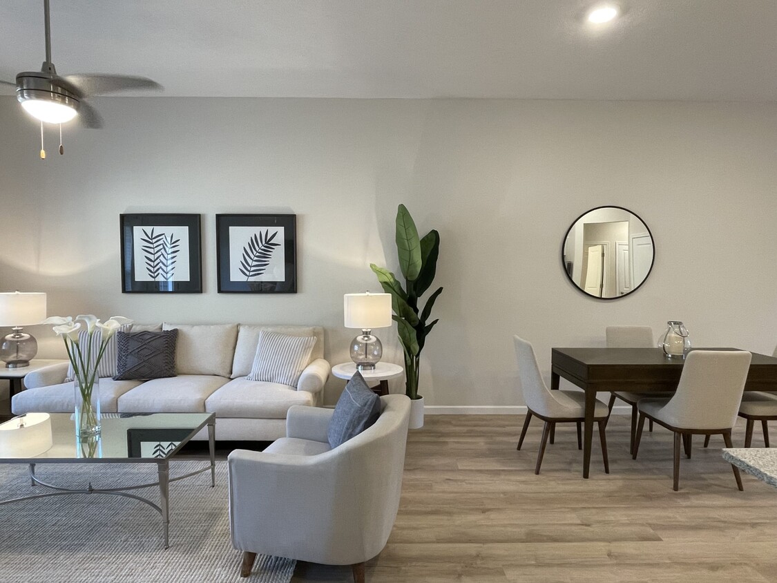 The Village at Hinckley Oaks 1456 Ridan Way Hinckley, OH