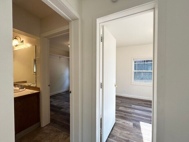 Foto del edificio - Serene 2 Bed, 1 Bath Home