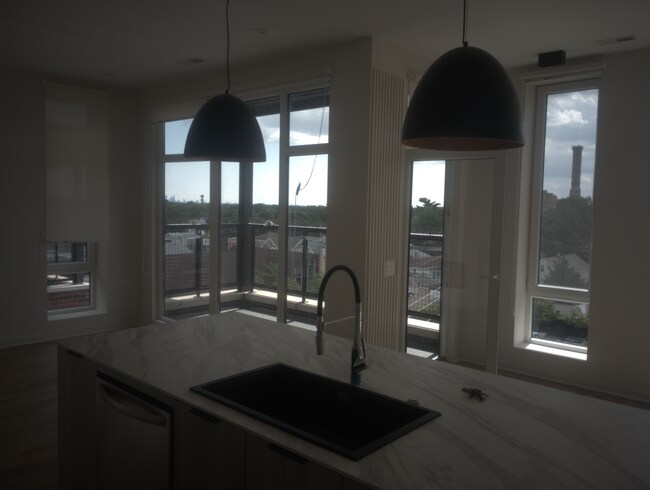 Foto del edificio - 3207 N Narragansett Ave