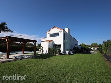 Building Photo - 5 br, 4 bath House - 10021 W Calusa Club D...