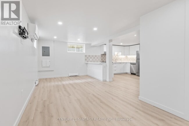 Building Photo - 93C Tarquin Crescent