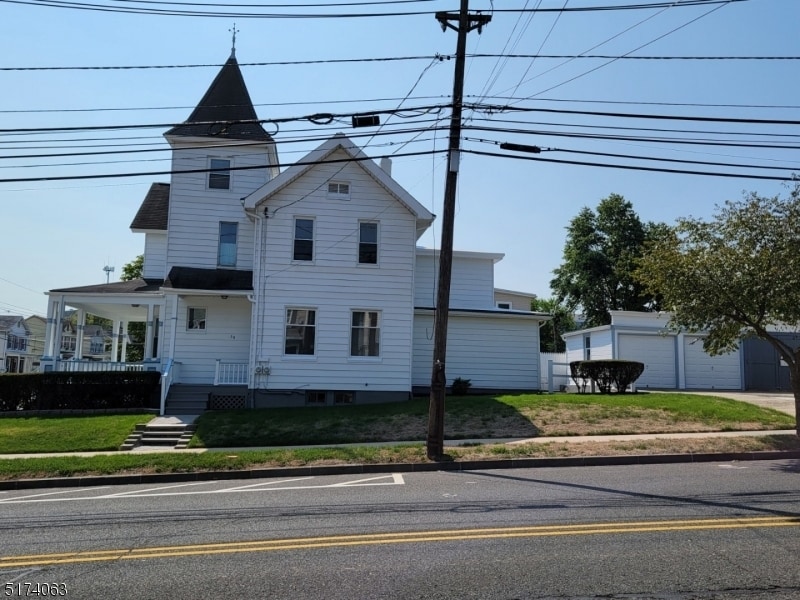 Primary Photo - 93 Grove St