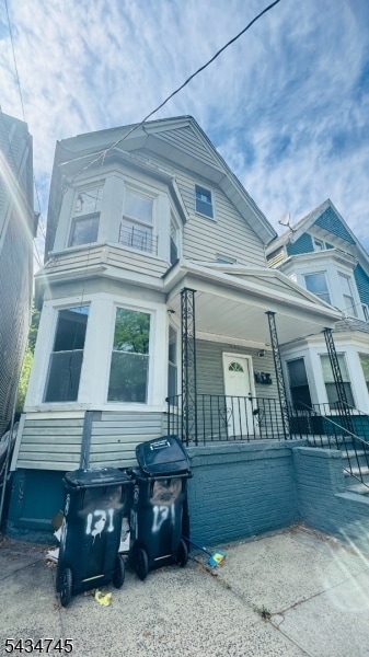 Building Photo - 131 S 8th St