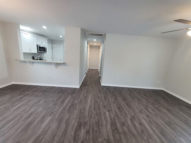 Building Photo - Brand new 2 Bedroom Cottage in the Cargo D...