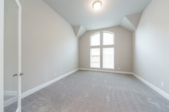Building Photo - 4623 Primrose Valley Ln