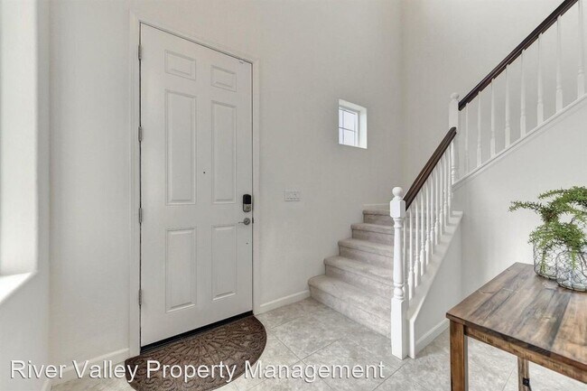 Building Photo - 4 br, 3 bath House - 3743 Kos Island Ave