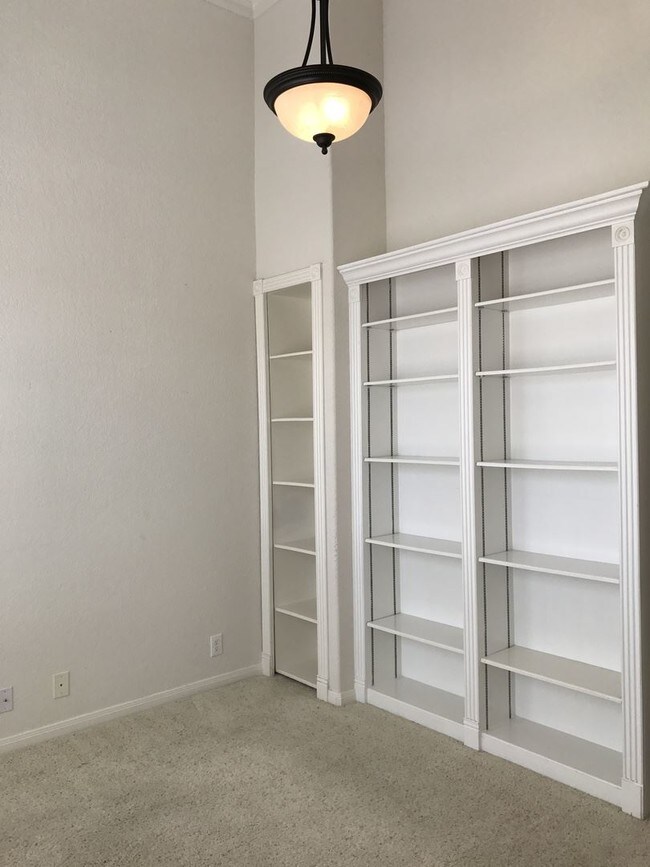 Foto del edificio - 30901 Wood Bine Way