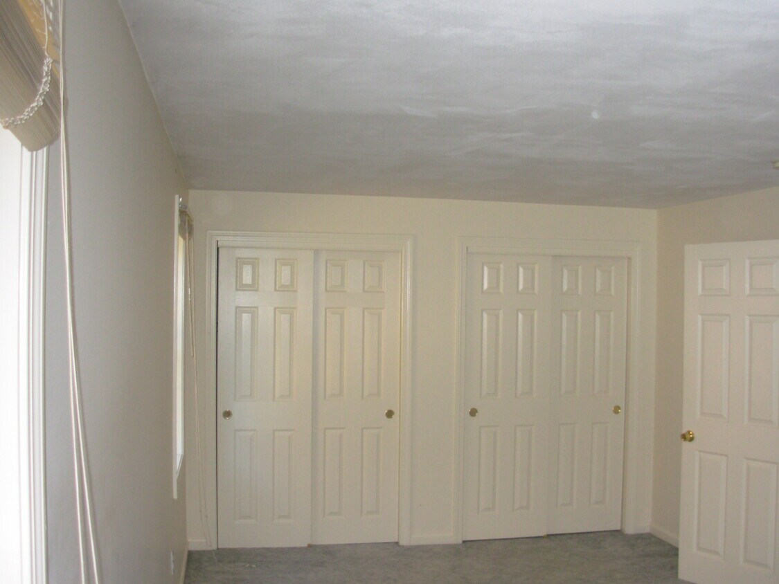 Building Photo - 8 Parmenter Rd