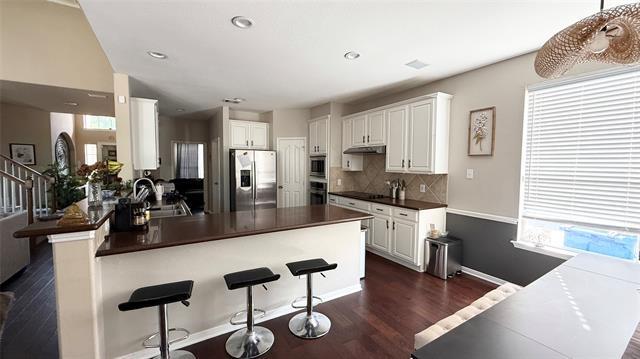 Building Photo - 519 Summertree Dr