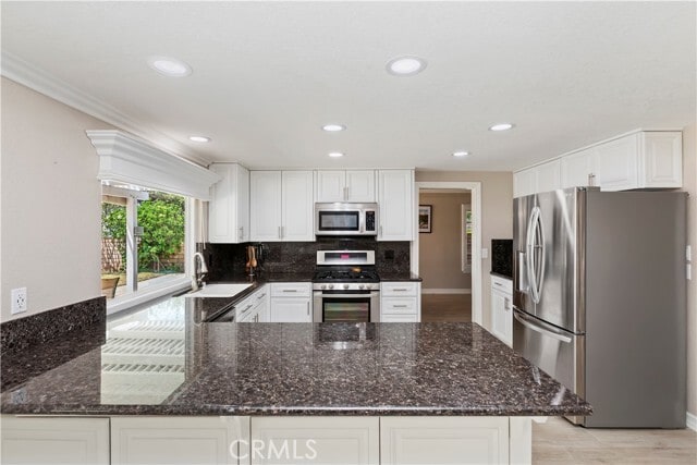 Foto del edificio - 6225 Promontory Ln