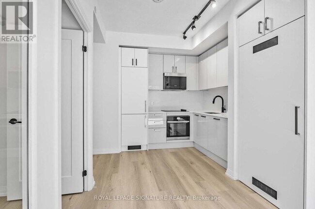 Photo du bâtiment - 280 Dundas St W