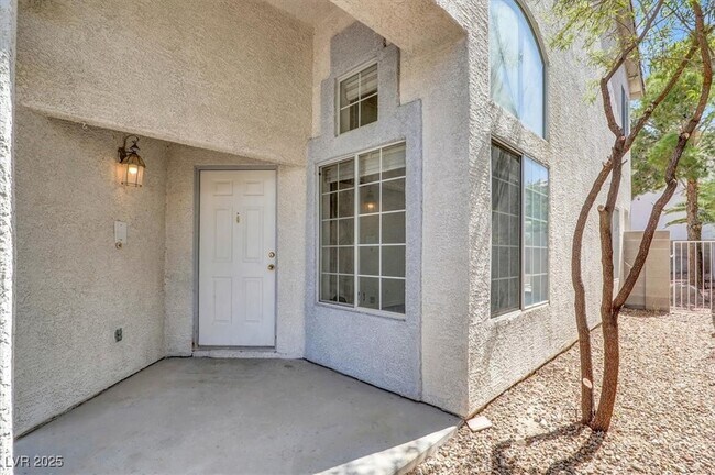 Foto del edificio - 8217 Beekman St