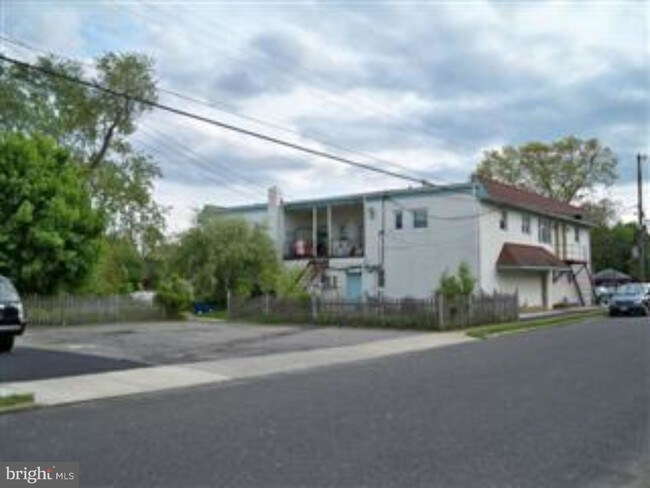 Building Photo - 482 White Horse Pike