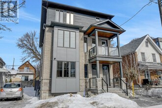 Building Photo - 35 Ella St