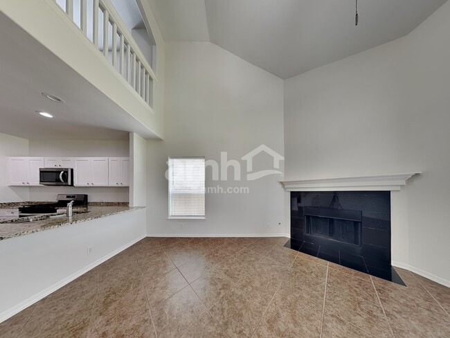 Building Photo - 6434 Tea Tree Dr