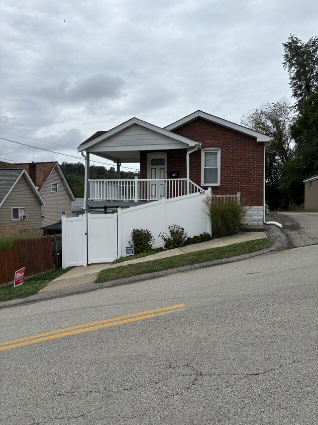 Photo - 912 Highland Ave (Pitcairn, PA)